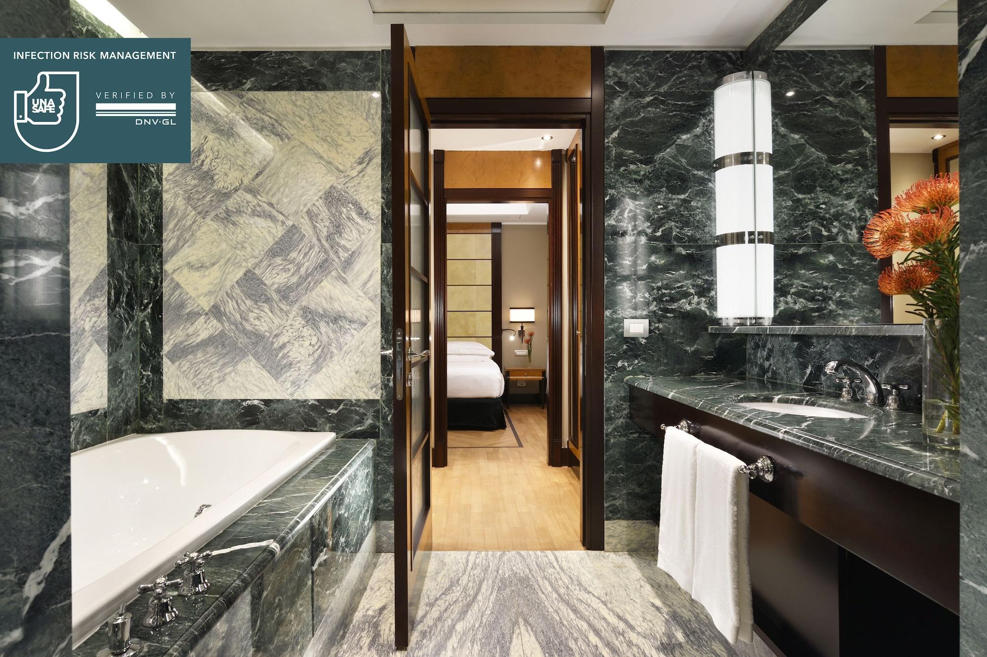 Principi Di Piemonte | Una Esperienze Turin Extérieur photo Bathroom