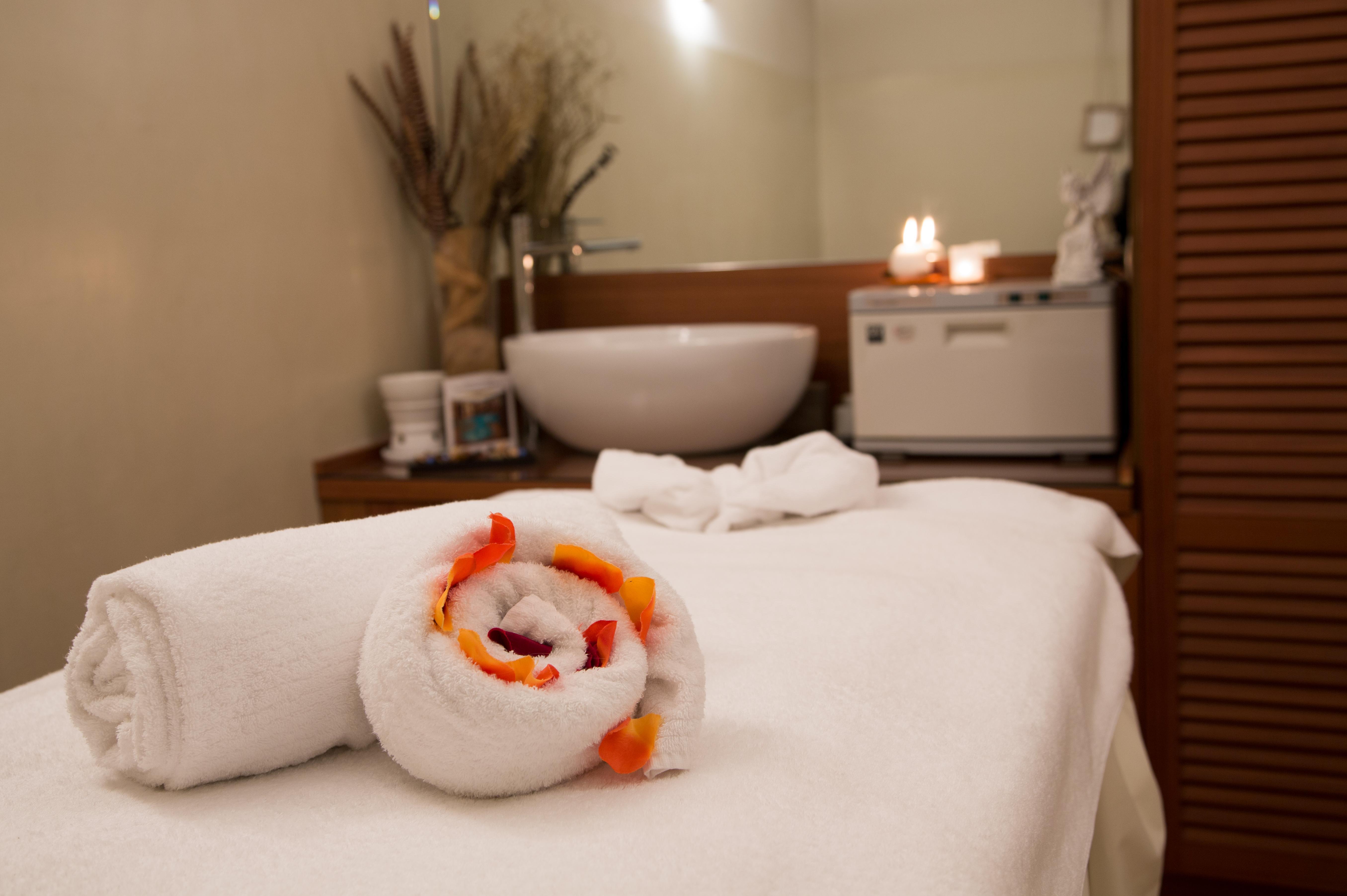 Principi Di Piemonte | Una Esperienze Turin Extérieur photo A massage bed