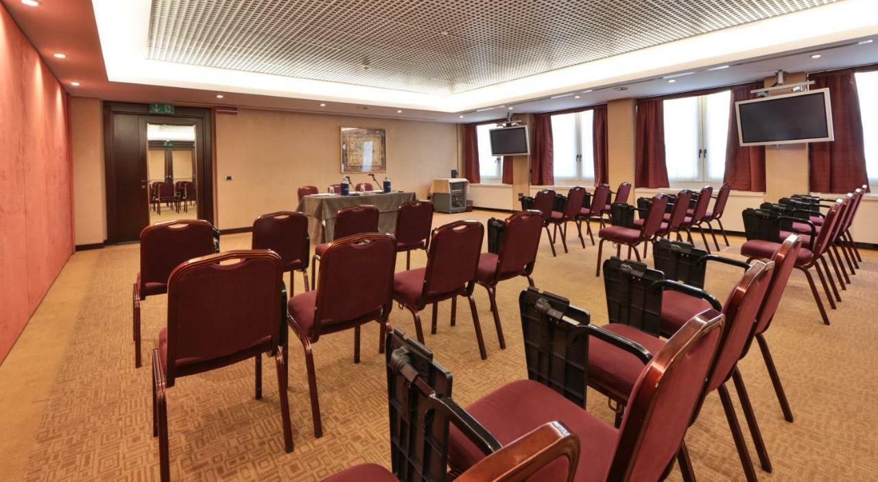 Principi Di Piemonte | Una Esperienze Turin Extérieur photo The meeting room of the European Economic and Social Committee